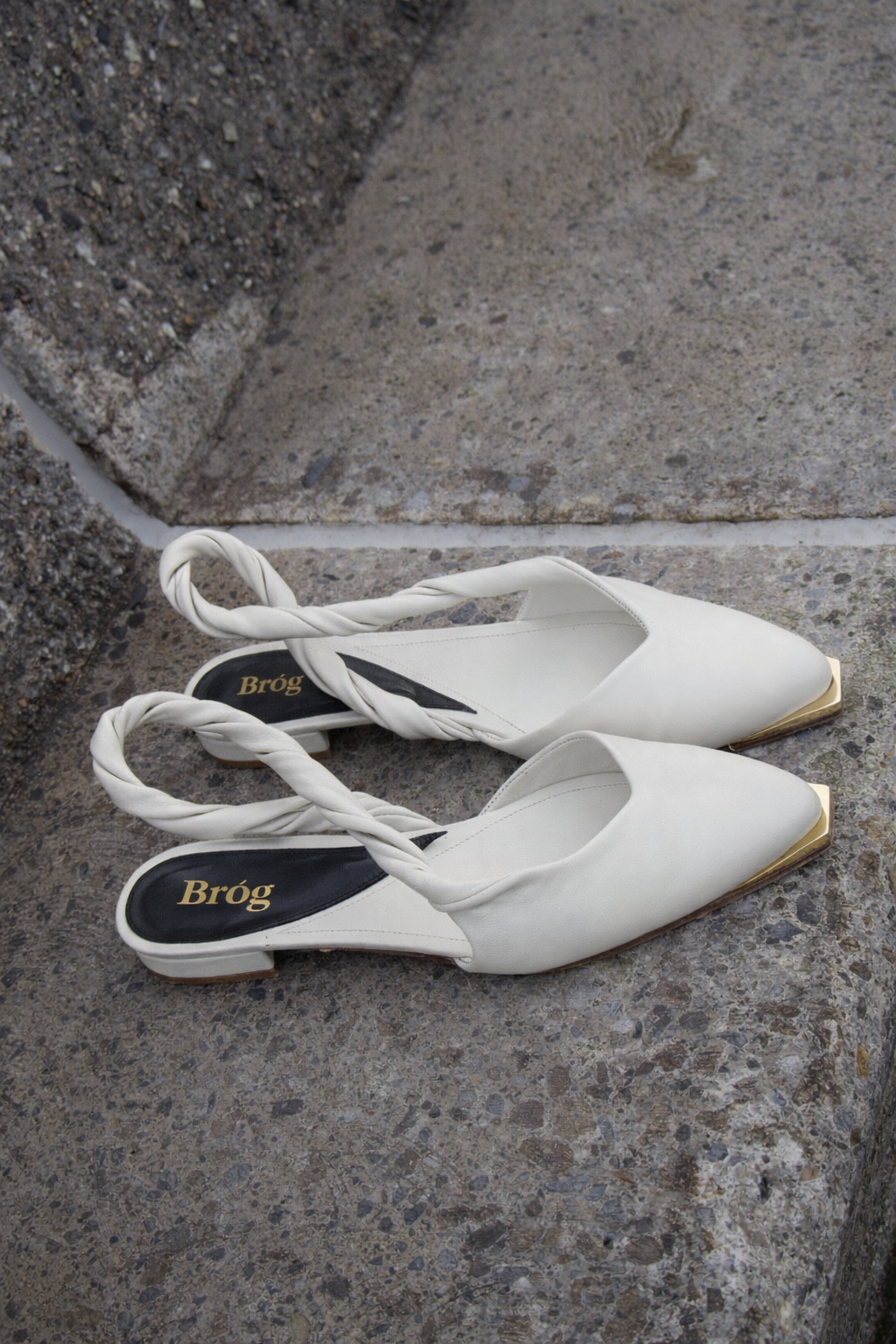 Sínead - Latte Cream